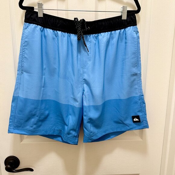 New Quiksilver Men's Volley Swim Shorts Size XL Blue UV Protection Quick Dry - Picture 8 of 13